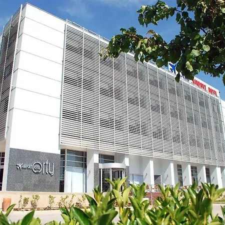 Orty Airport 4*