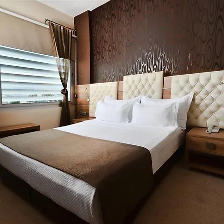 Отель Orty Airport 4*
