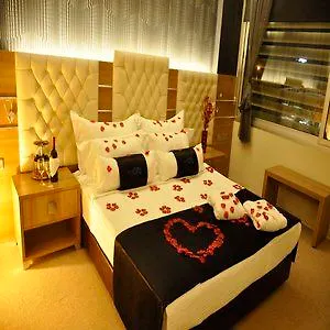 Hotel Orty Airport 4*