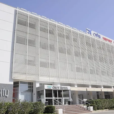 Hotel Orty Airport