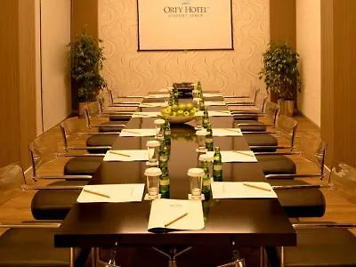 Orty Airport Отель Измир