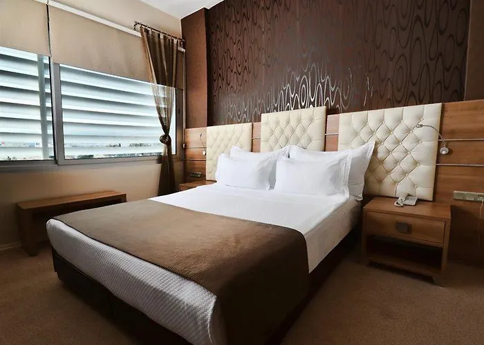 Hotel Orty Airport 4*