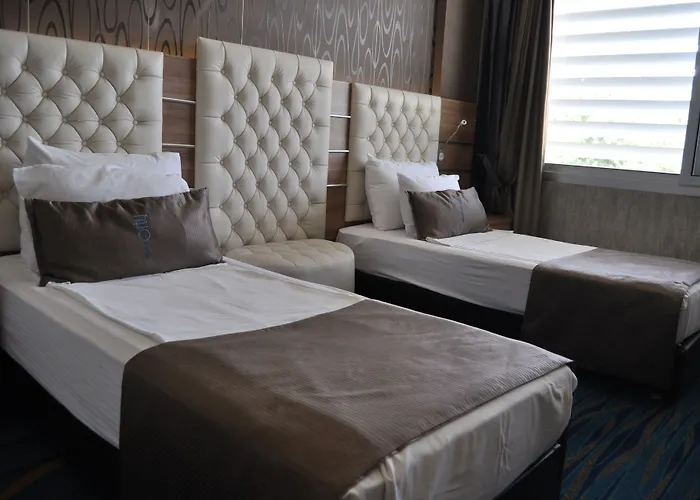 Orty Airport Esmirna