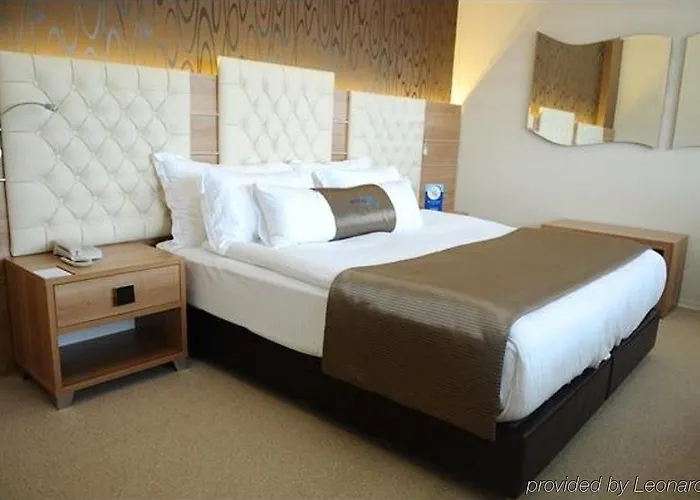 Orty Airport Hotel 4*