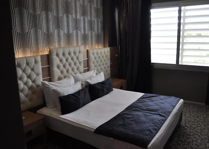 Orty Airport איזמיר