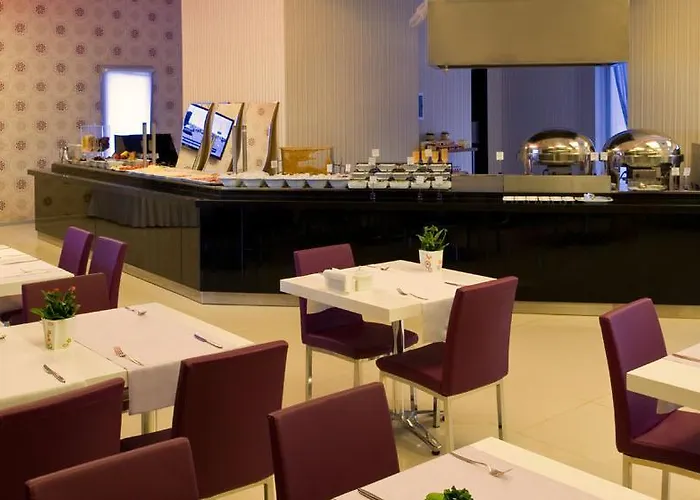 מלון Orty Airport 4*